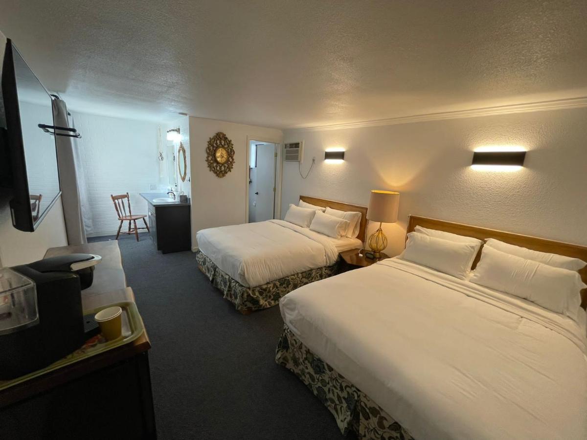 The Aztec Motel & Creative Space Seligman Exterior foto